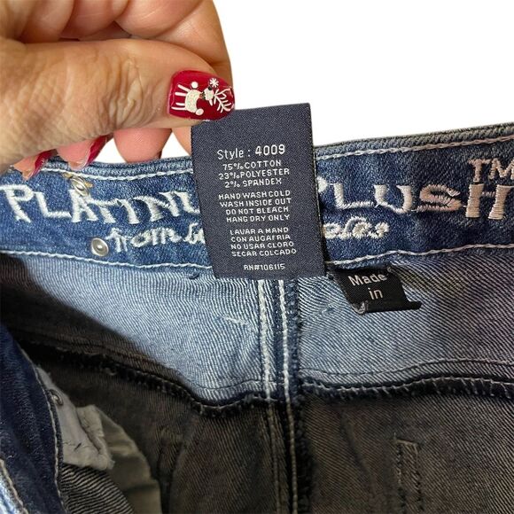 Platinum Plush Cross Me Women's Size 7 Blue Open-leg Rhinestone Jeans - Picture 5 of 10